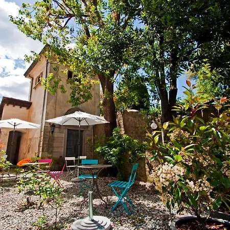 فندق مبيت وإفطار Art'e