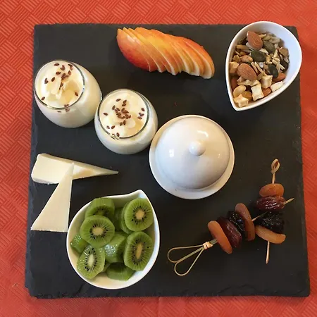 فندق مبيت وإفطار Art'e